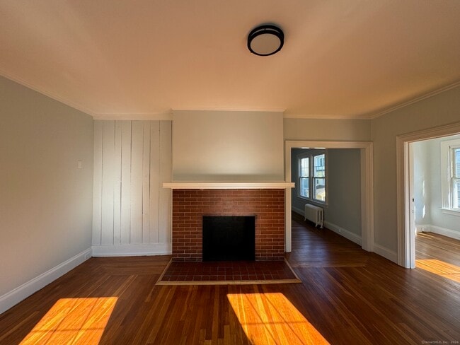 Building Photo - 1253 Forest Rd
