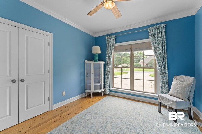 Building Photo - 25911 Tealwood Dr