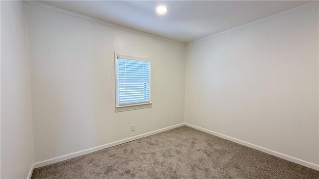 Building Photo - 7601 Foster St