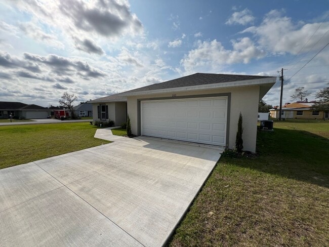 Building Photo - Lovely 3 Bedroom, 2 Bathroom Home in Ocala!!!