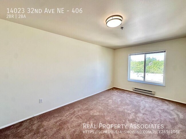 Building Photo - 14023 32nd Ave NE
