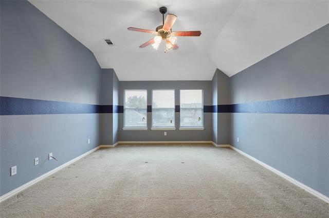 Building Photo - 628 Daisy Dr