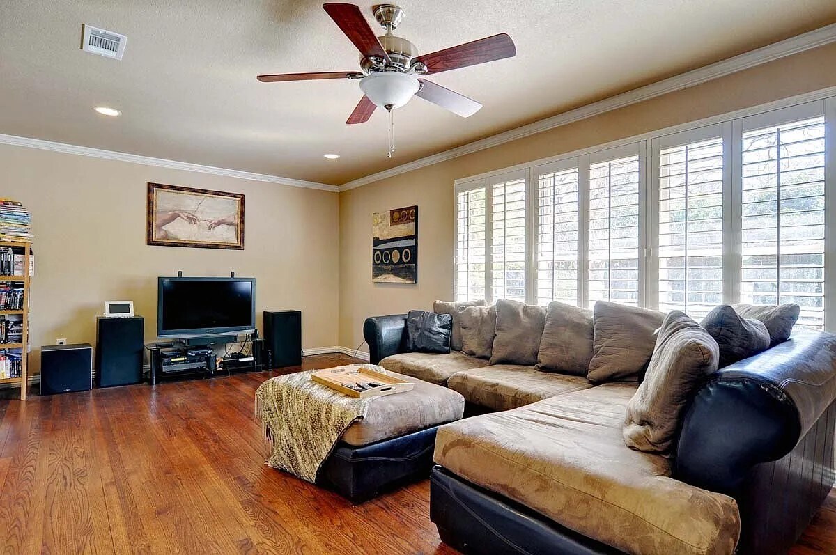 Building Photo - 3355 Bilglade Rd