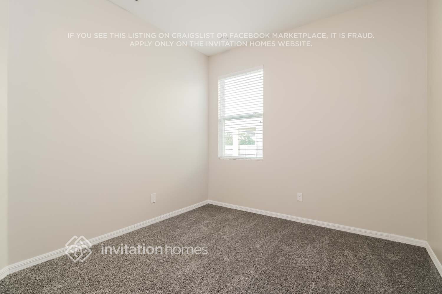 Building Photo - 3512 Rhapsody St