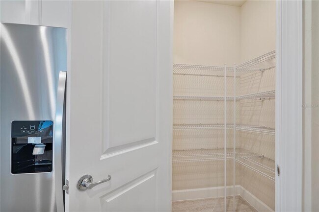 Building Photo - 17017 Pine Lily Ln