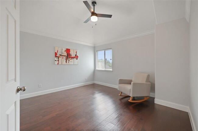Building Photo - 15714 Stroudwater Ln