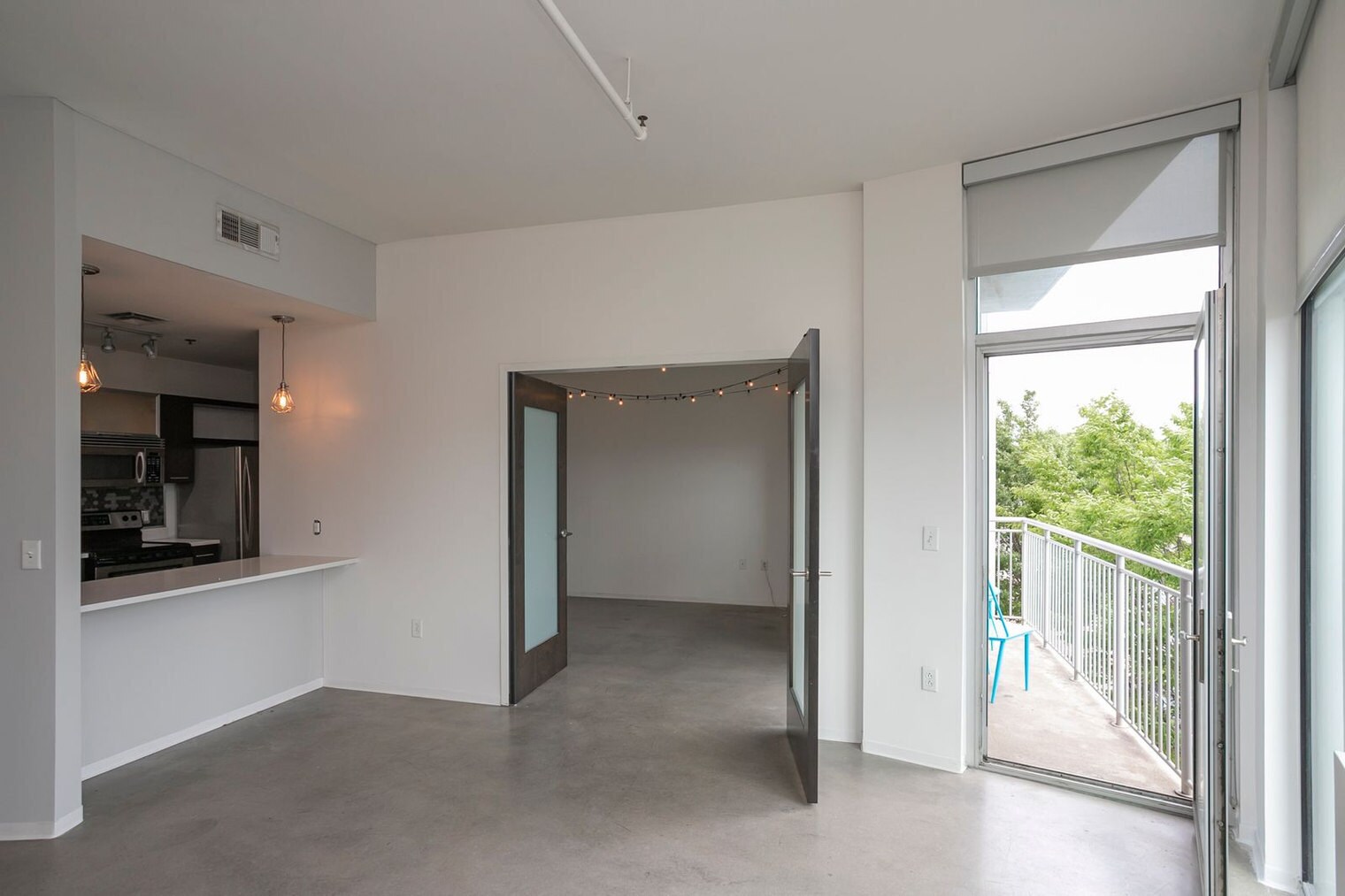 Building Photo - 2115 Yeaman Pl