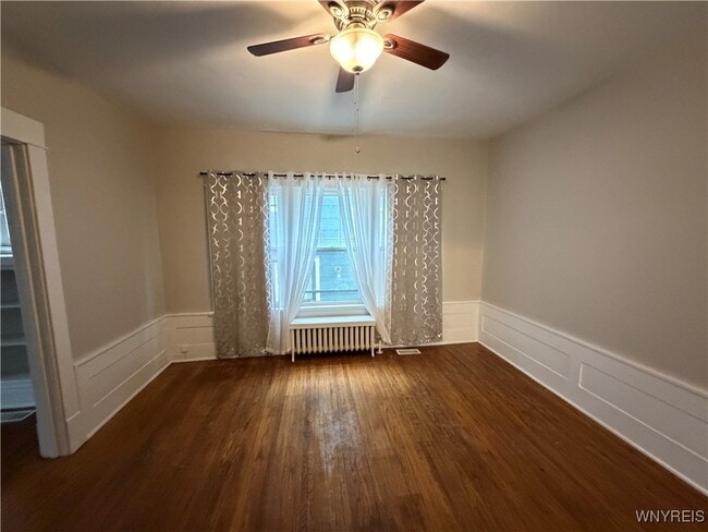 Building Photo - 41 Crestwood Ave