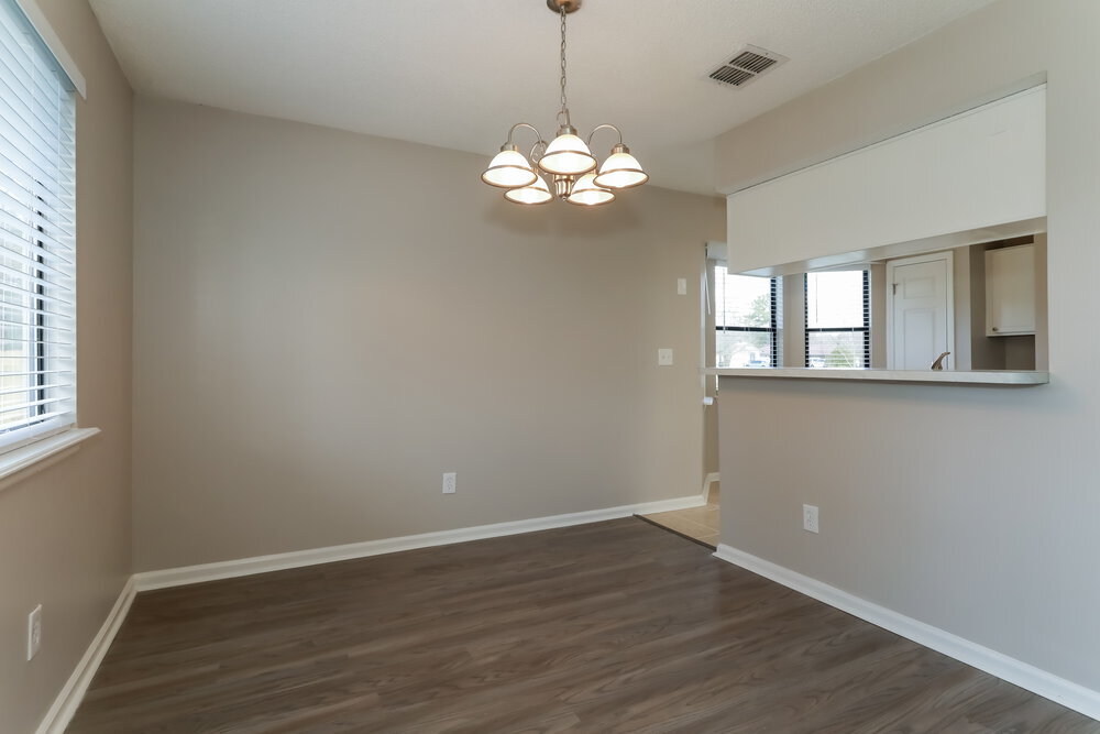 Building Photo - 1782 Farm Way