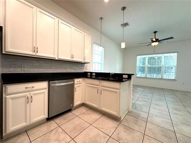 Building Photo - 9362 Tyrella Pine Trail