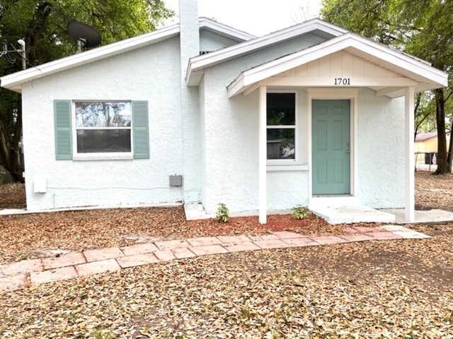Front Door - 1701 E Louisiana Ave
