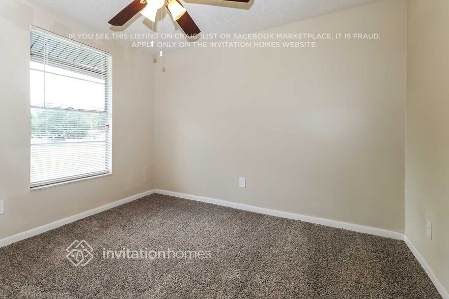 Building Photo - 3101 Sandspur Dr