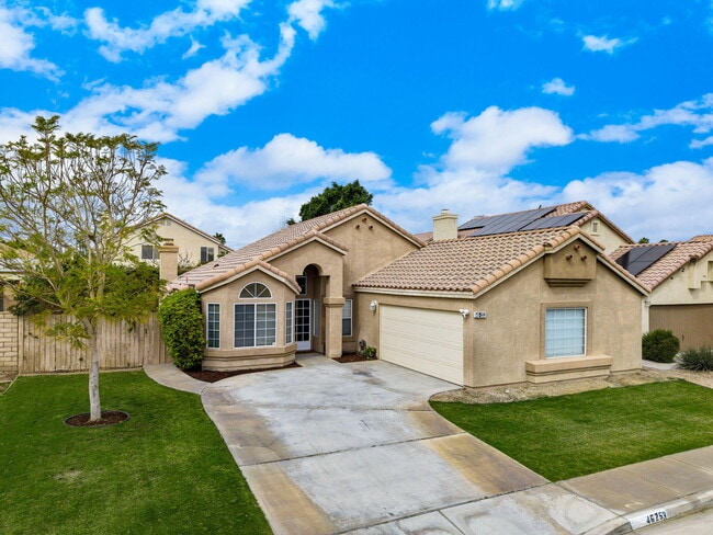 Building Photo - 46253 Mesa Verde Trail