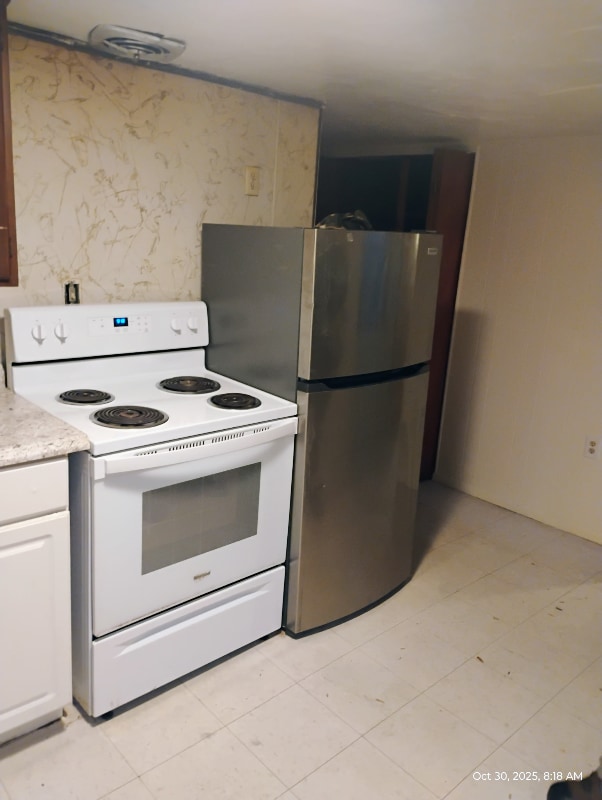 Building Photo - 1013 Old Boalsburg Rd