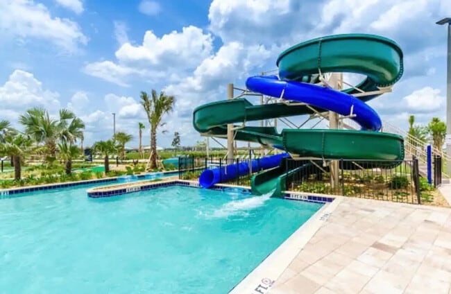 Building Photo - 2641 Scrapbook St