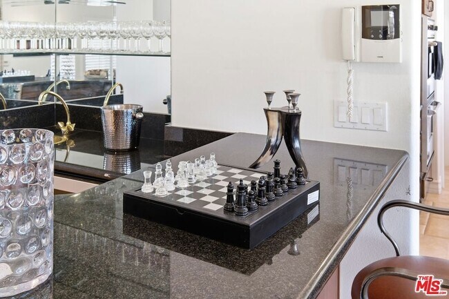 Building Photo - 6003 County Oak Rd