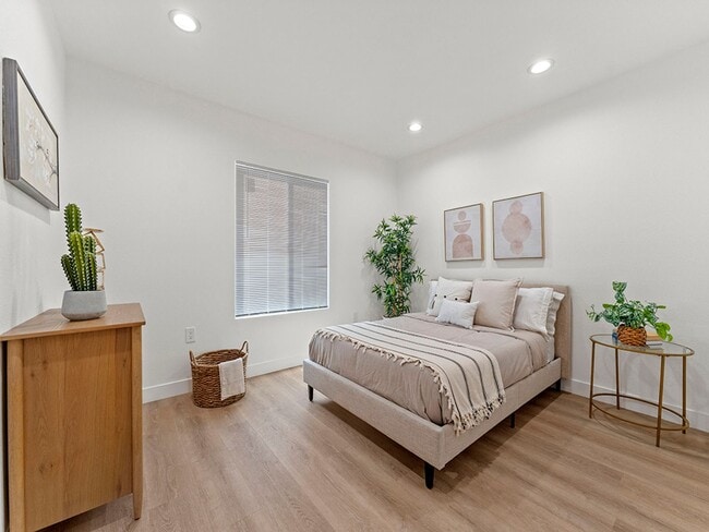 Building Photo - Showing Times: Every Mondays & Every Wednesdays 4:00PM - 5:00PM