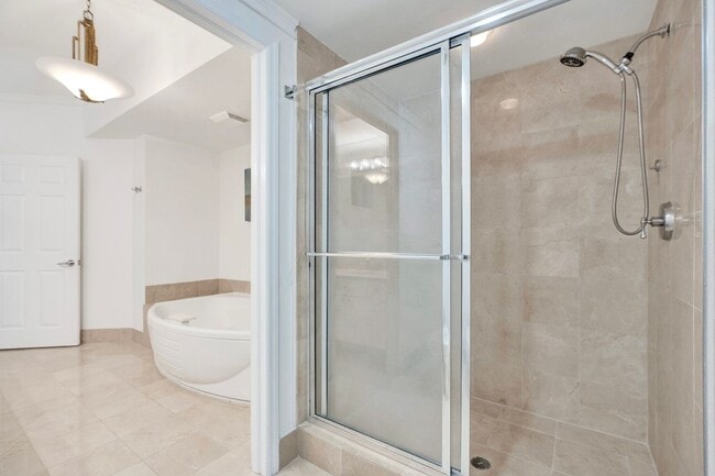 Building Photo - 3100 N Ocean Blvd