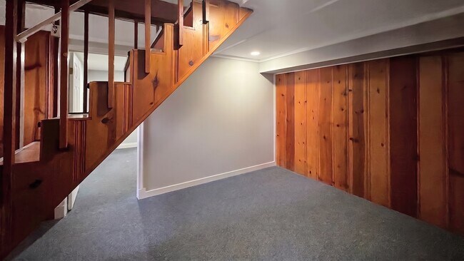 Building Photo - 3305 Moravia Rd