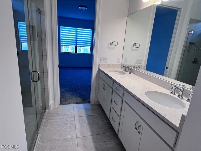 Building Photo - 3700 Passion Vine Dr