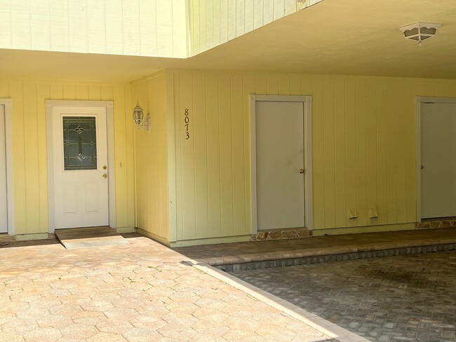 Building Photo - 8073 W Homosassa Trail