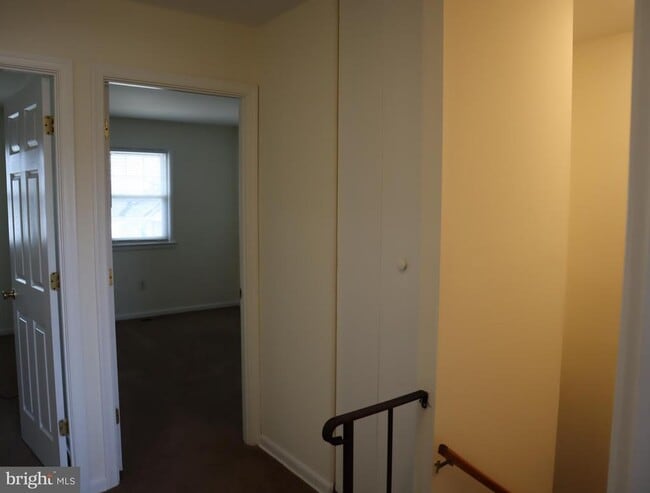 Building Photo - 707 Shiloh St