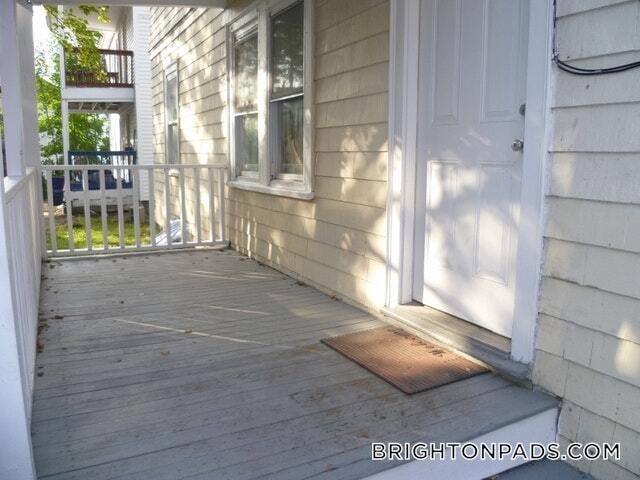 Primary Photo - 9 Radnor Rd