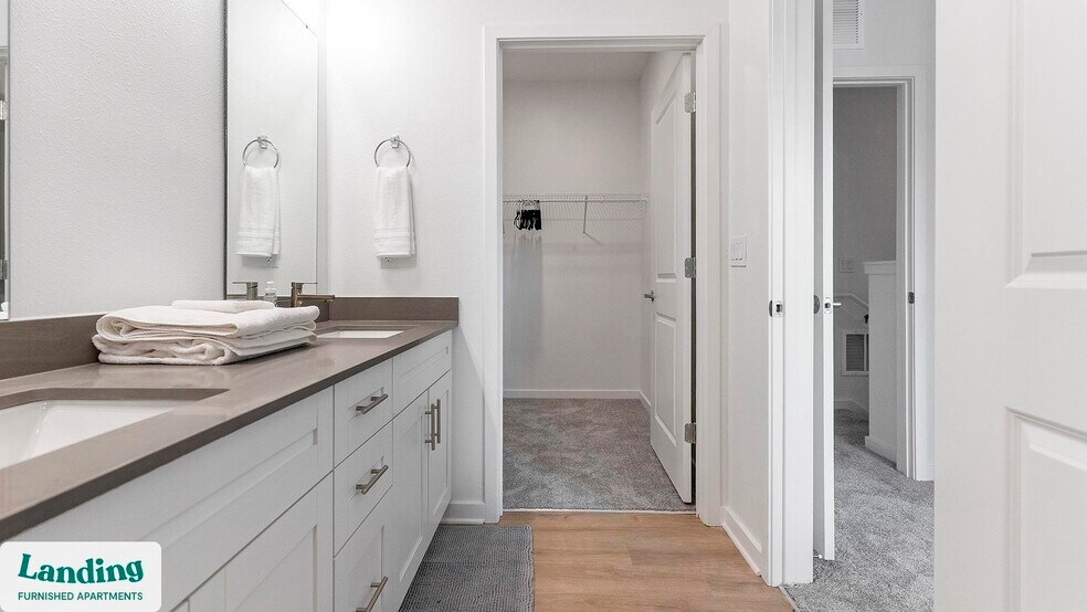 Building Photo - 515 Corso Ln