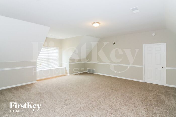 Building Photo - 12245 Richmark Way Dr