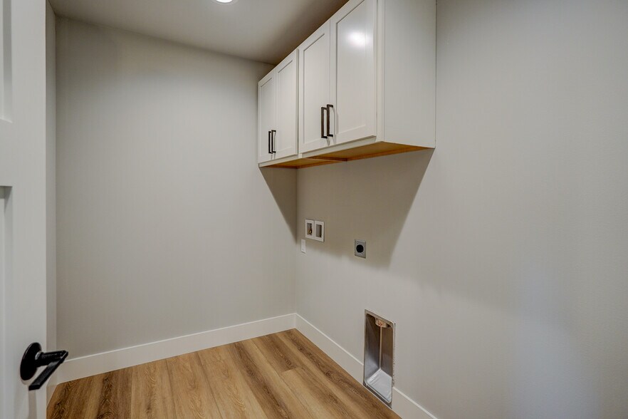 Building Photo - 4811 Brassica Rd