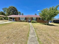 Building Photo - 4 Bed, 2 Bath Nest In Cottonade Close To Base