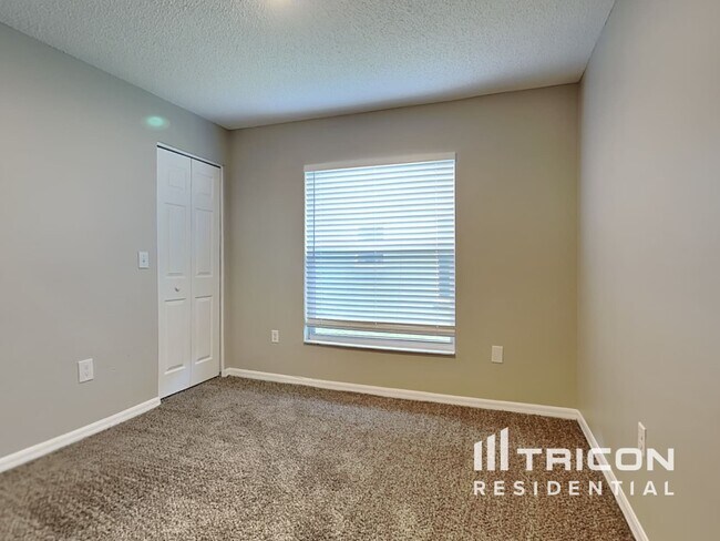 Building Photo - 12906 Brant Tree Dr