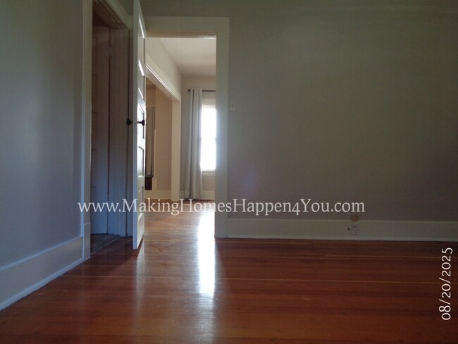 Building Photo - 2160 Trade St SE