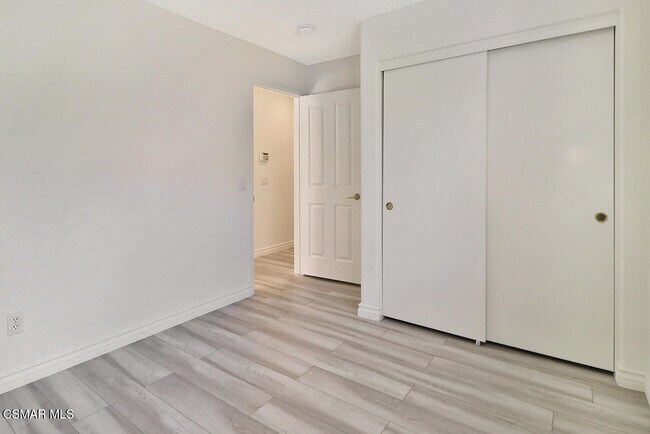 Building Photo - 5505 Salerno Dr