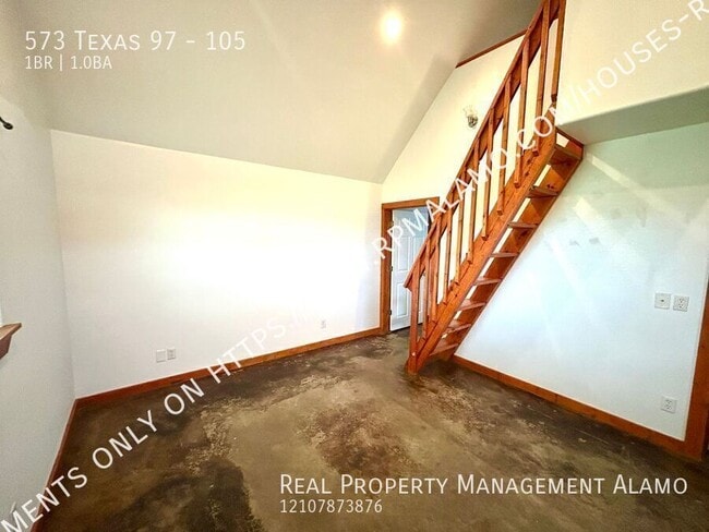 Building Photo - 573 TX-97