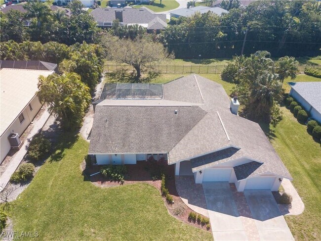 Building Photo - 6113 Deer Run