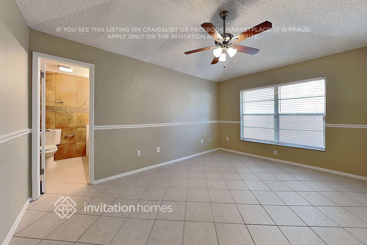 Building Photo - 1410 High Knoll Dr