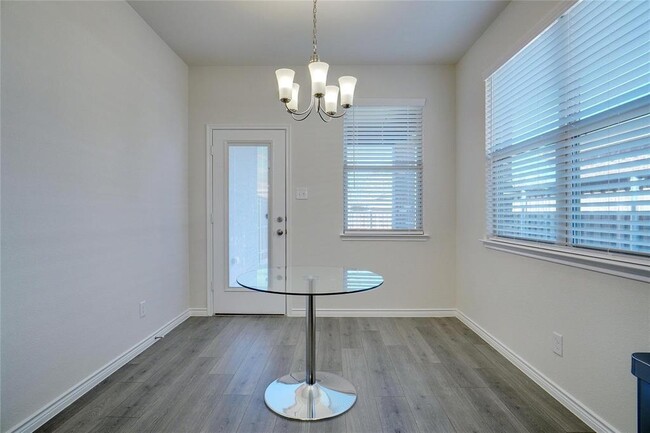 Building Photo - 2325 Brightstone Dr