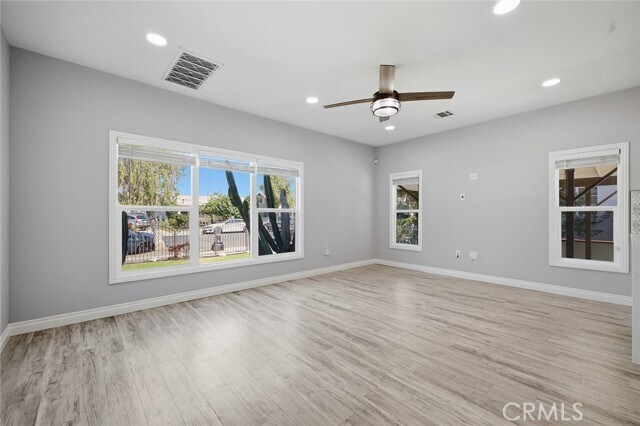 Building Photo - 4167 Denker Ave