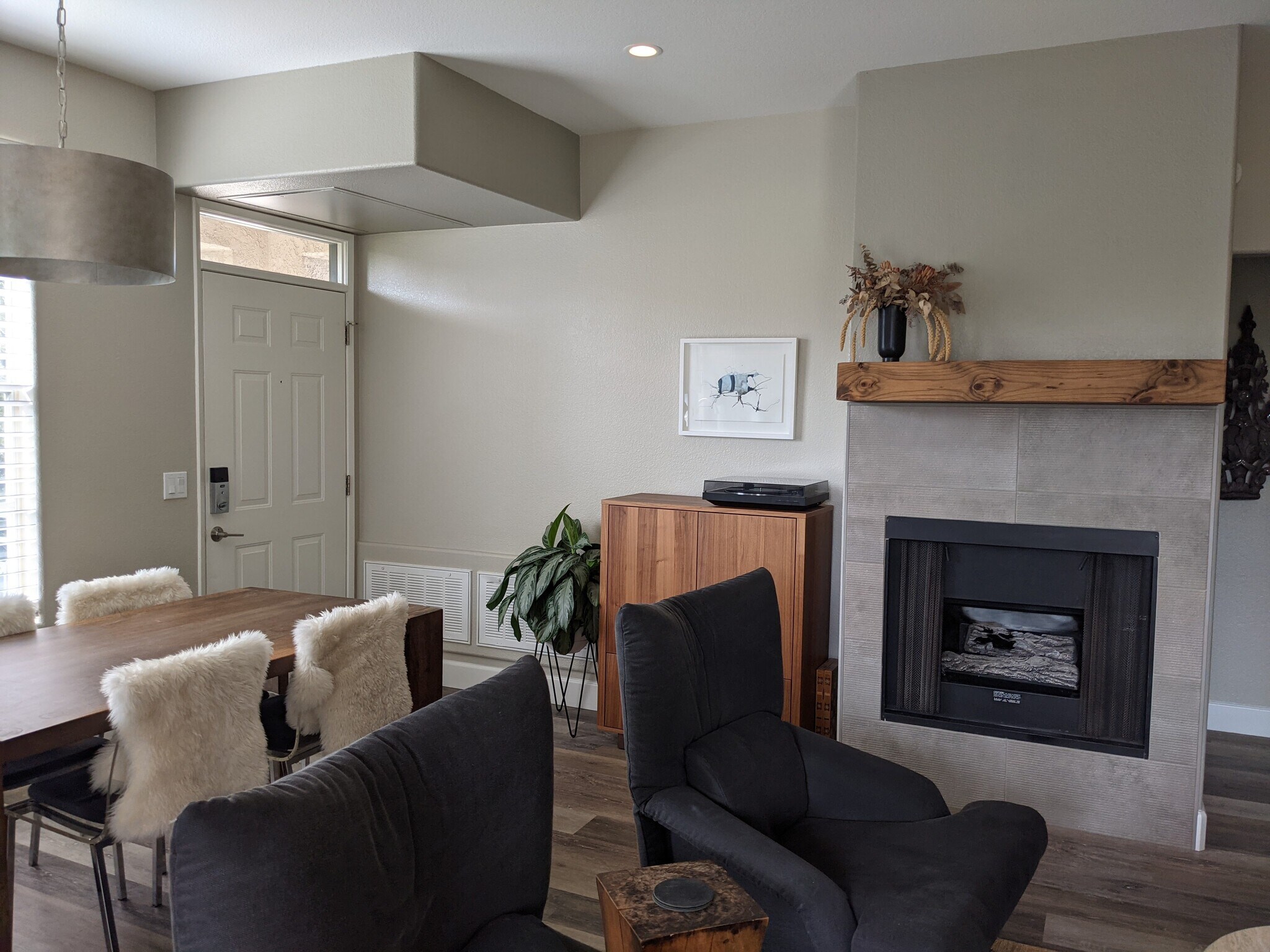 Building Photo - 3544 Caminito El Rincon