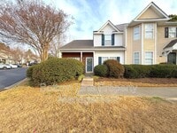 Building Photo - 224 Primrose Walk