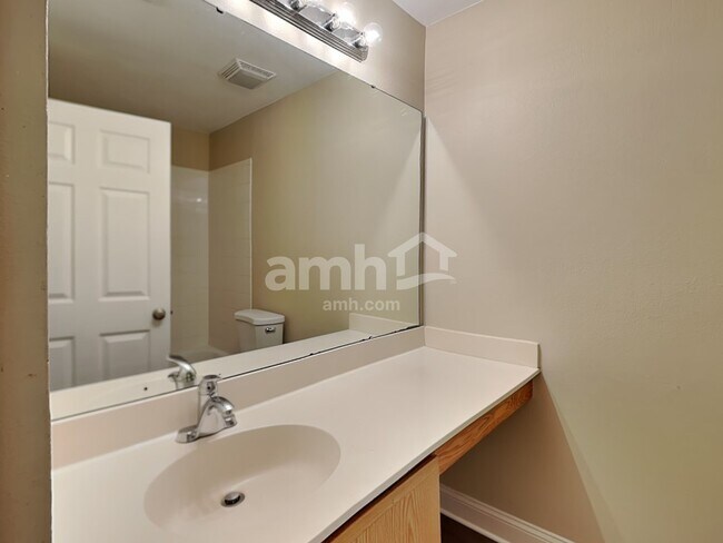 Building Photo - 574 Wekiva Bluff St