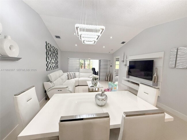 Building Photo - 14911 SW 88th Terrace