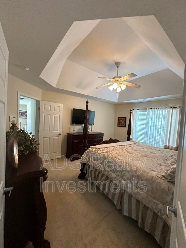 Building Photo - 6629 Pattonsburg Dr