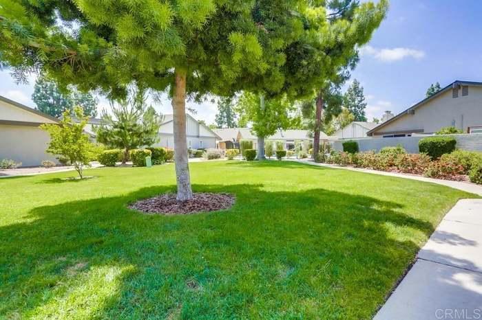 Building Photo - 670 Kumquat Way