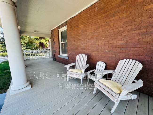 Building Photo - 4821 Underwood Ave
