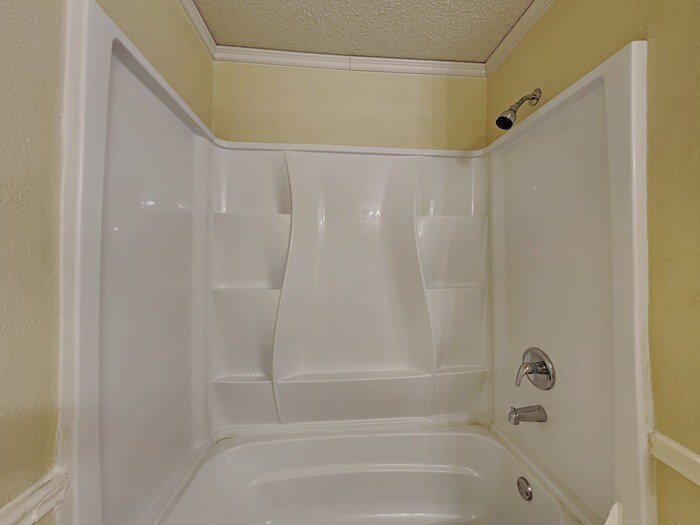 Building Photo - 2310 Graystone Dr