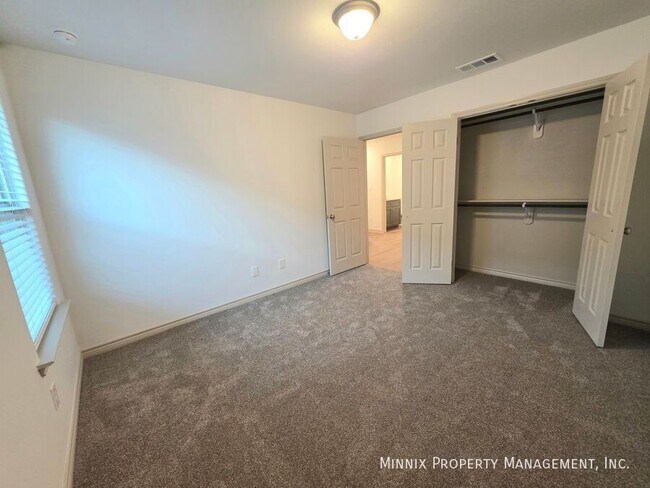 Building Photo - 1328 Bajada St