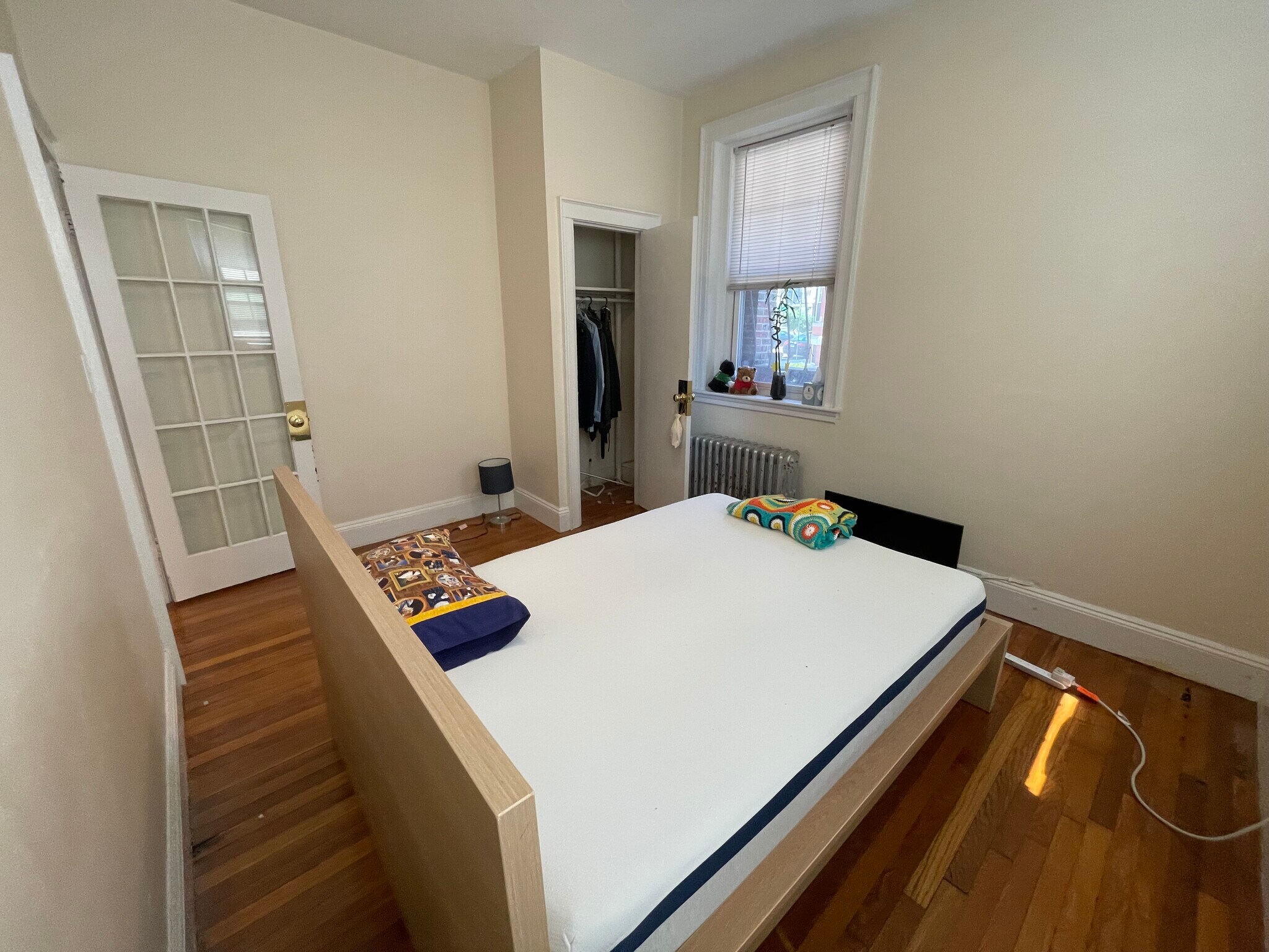 Building Photo - 52 Strathmore Rd