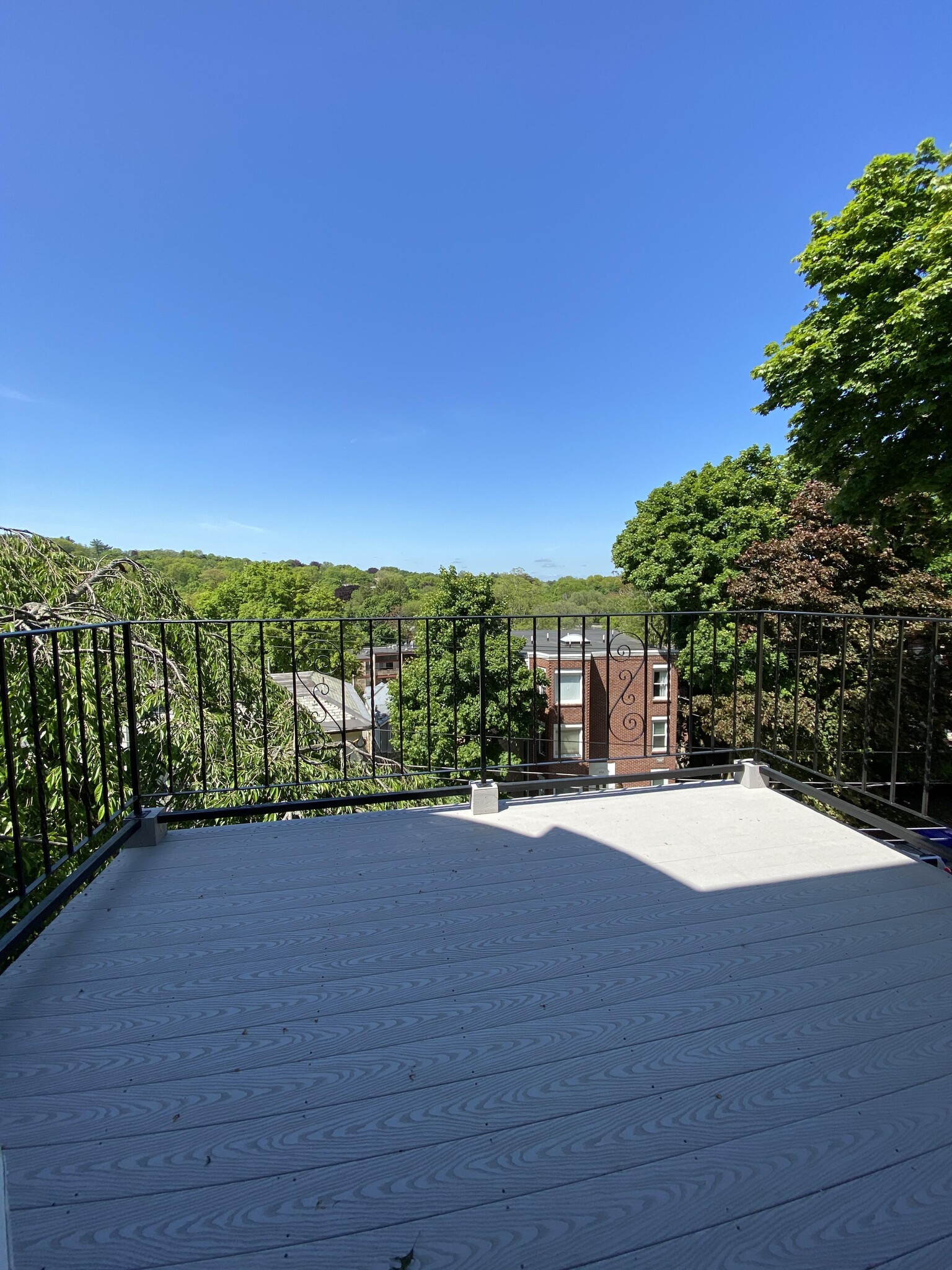 Building Photo - 303 Tappan St